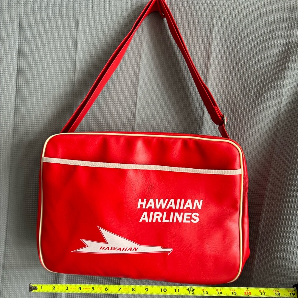 Hawaiian Airlines Bag